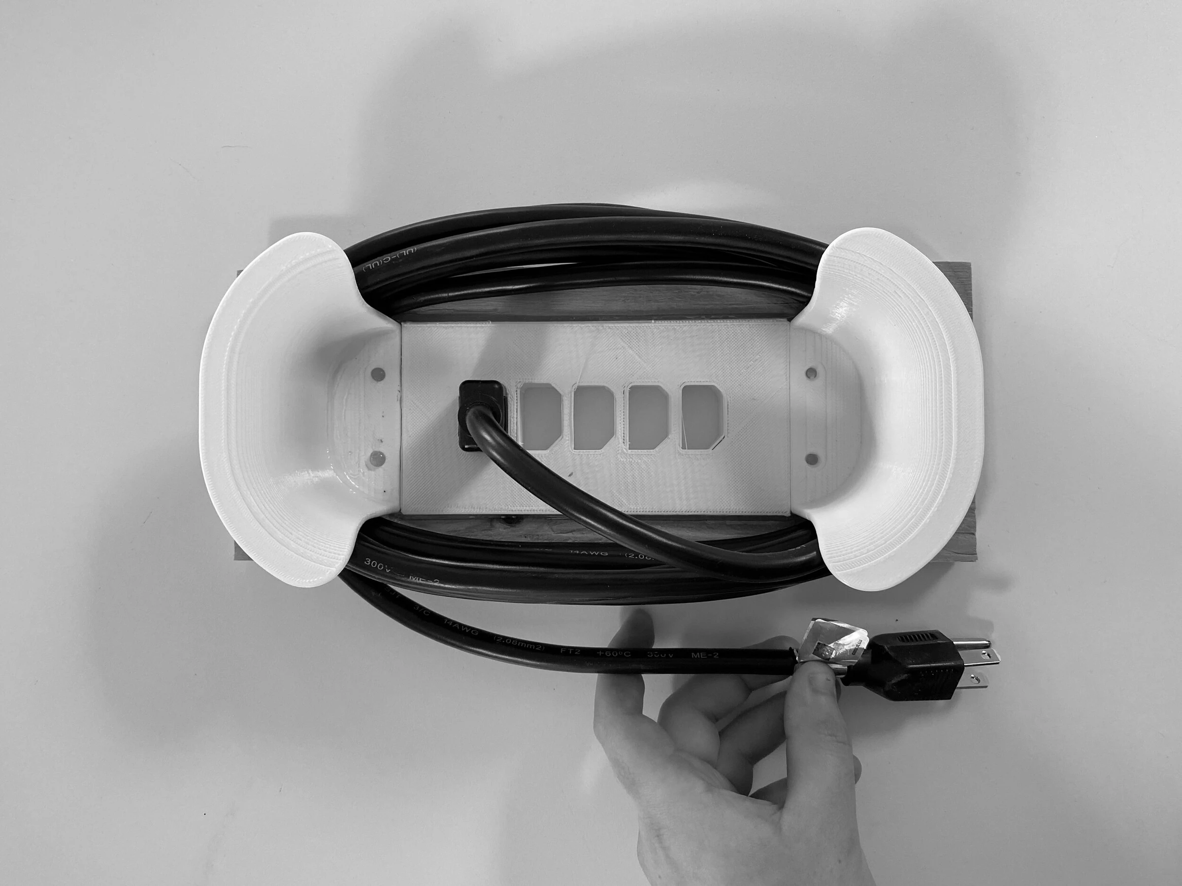 R-ZERO Arc healthcare tech industrial design, detail view 7